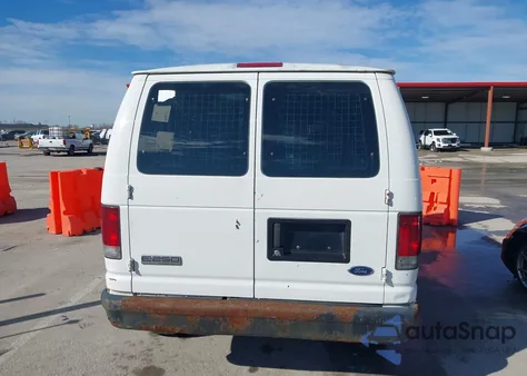 2008 Ford E-250 Commercial/Recreational z USA, uszkodzony, nr VIN 1FTNE24W38DA45181